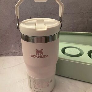 Stanley Flip Straw Tumbler Rose Quartz Stainless Steel & Ice Cube Tray